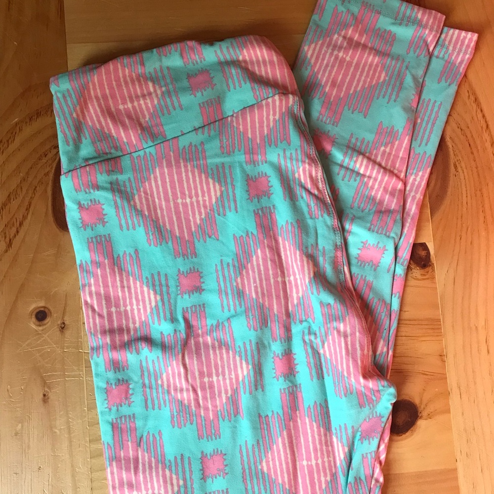 LuLaRoe buttery soft leggings